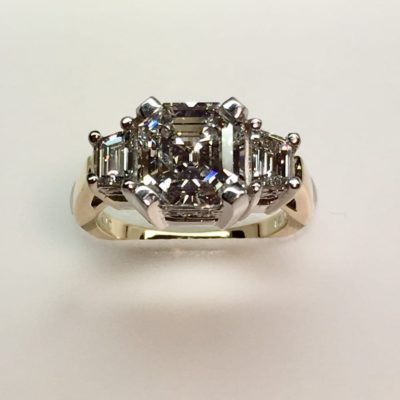 14 ct square emerald diamond ring