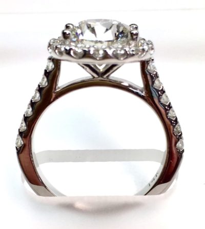 Lab grown diamond ring