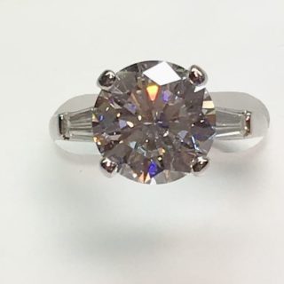 Tapered engagement ring New York
