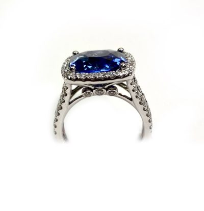 Platinum Ceylon Sapphire Ring 1