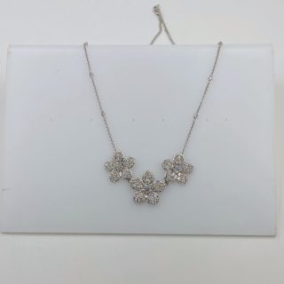 Floral Necklace 1