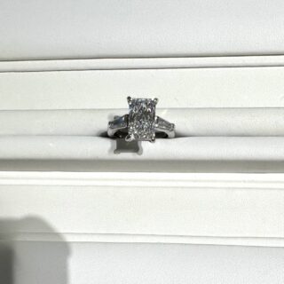 4 CT Radiant Cut Platinum Ring